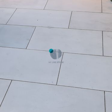 Kandla Grey Honed Sandstone Paving Slabs & Patio Pack
